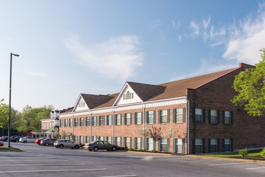 More Photos Of 9199 Reisterstown Rd, Owings Mills Office For Lease