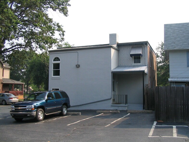 More Photos Of 936 County Line Rd, Bryn Mawr Office For Lease