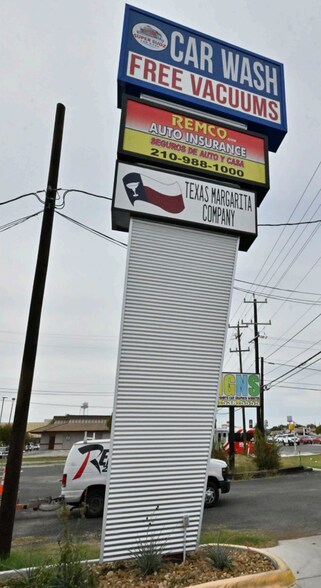 More Photos Of 6712-6780 Bandera Rd, San Antonio Specialty For Sale