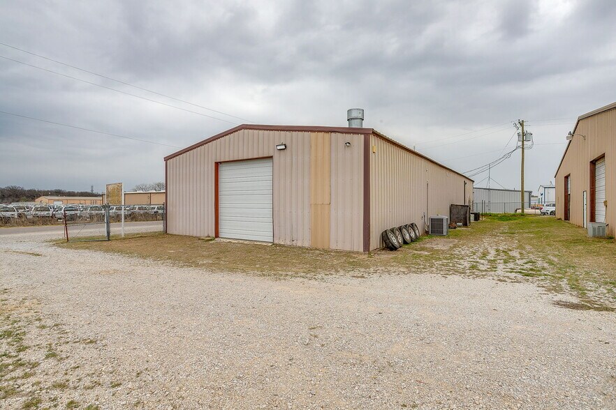 More Photos Of 1814 Barnett Dr, Weatherford Unknown For Lease