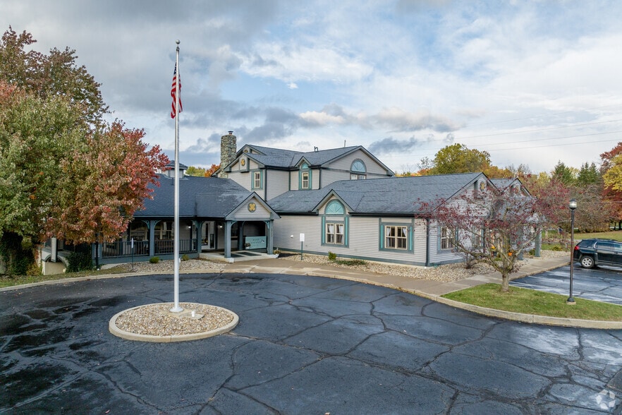 More Photos Of 754 S Cleveland Ave, Mogadore Medical For Sale