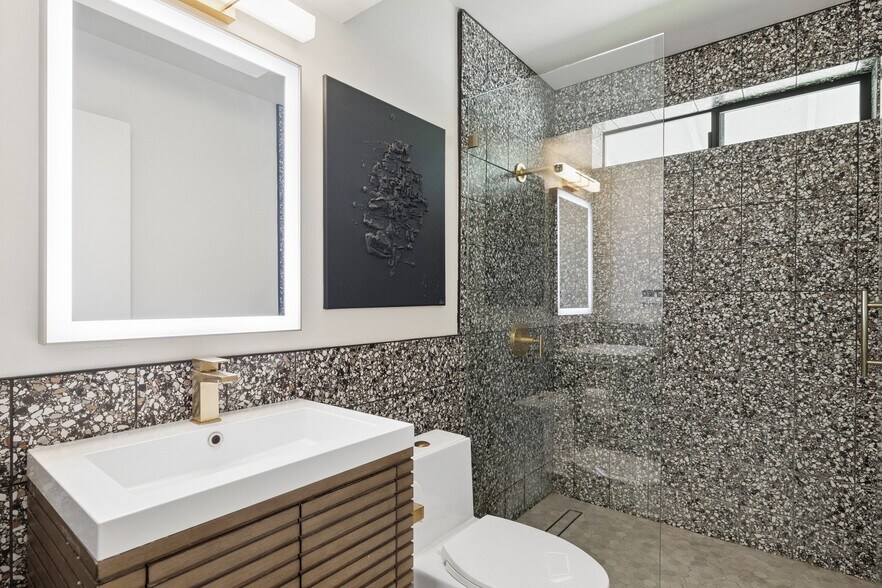 More Photos Of 5801 E Surrey Dr, Cave Creek Apartments For Sale