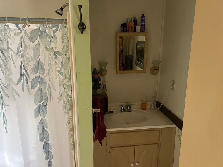 More Photos Of 400 4th St, Sutton Storefront Retail Residential For Sale