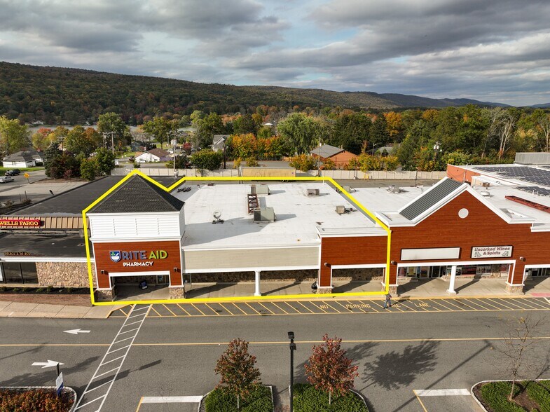 More Photos Of 1-33 Marshall Hill Rd, West Milford General Retail For Lease