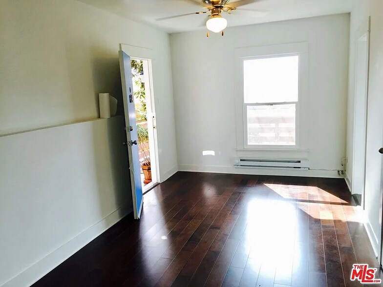 More Photos Of 834 Laguna Ave, Los Angeles Apartments For Sale