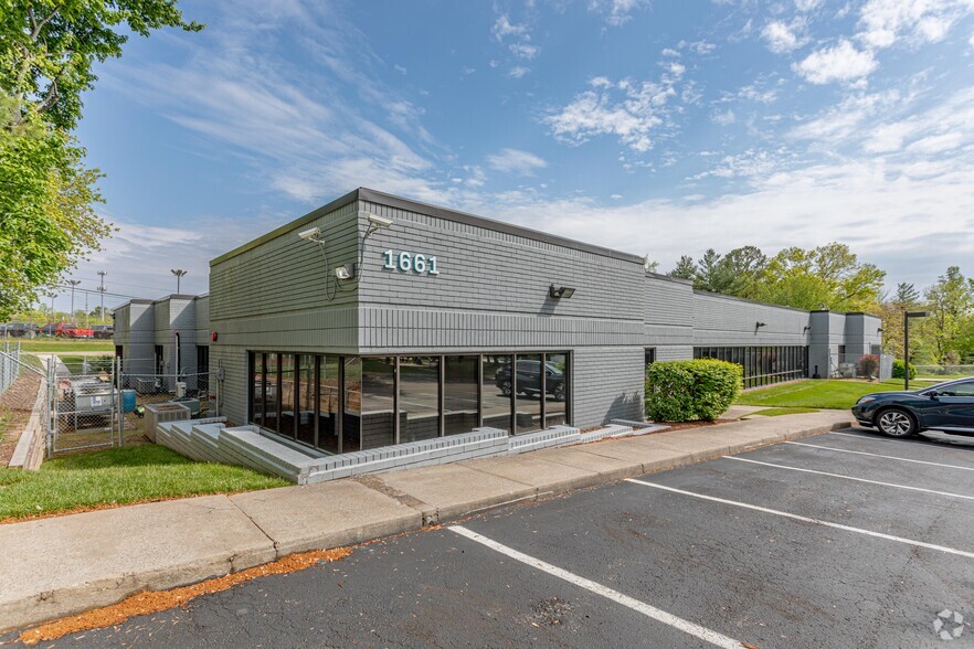 Primary Photo Of 1661 Murfreesboro Rd, Nashville Flex For Lease