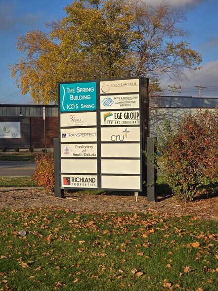 More Photos Of 100 S Spring Ave, Sioux Falls Loft Creative Space For Lease