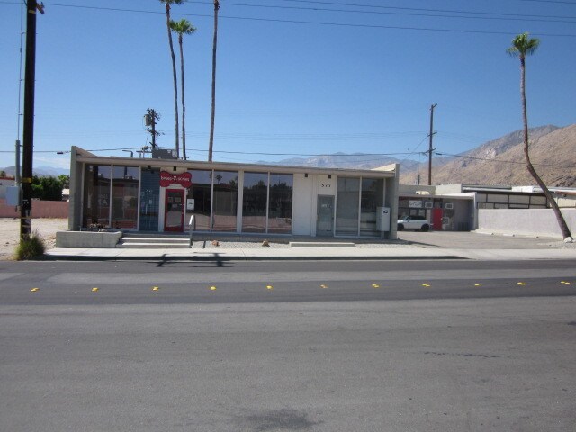 More Photos Of 577 E Sunny Dunes Rd, Palm Springs Storefront Retail Office For Lease