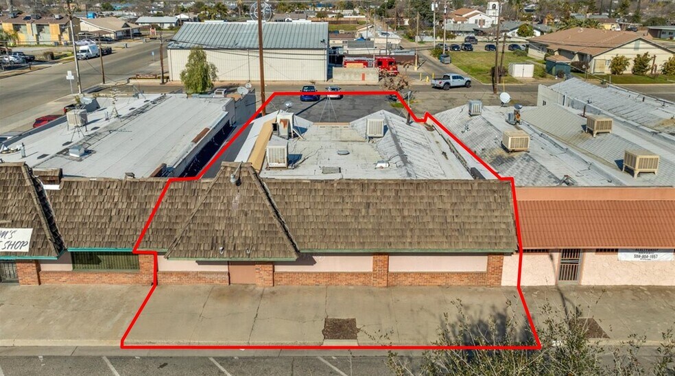 Primary Photo Of 636 Park Blvd, Orange Cove Freestanding For Sale