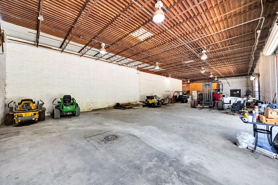 More Photos Of 363 Old Larkinsville Rd, Scottsboro Warehouse For Sale