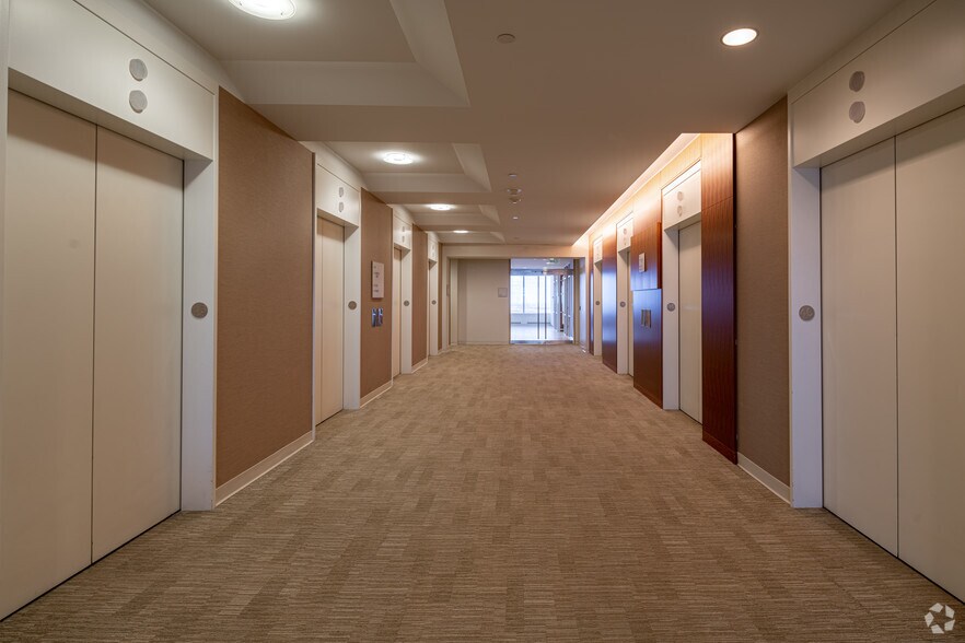 Photo of 46th Floor Ste 4600