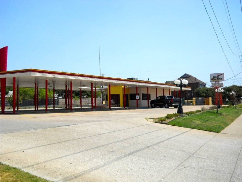 Primary Photo Of 6001 Watauga Rd, Watauga Freestanding For Lease