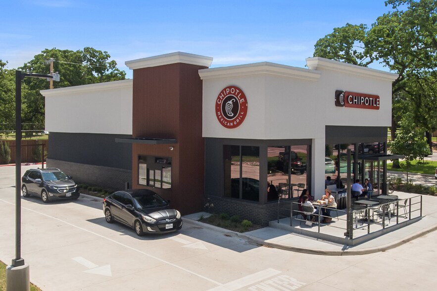 More Photos Of 1537 Randol Mill rd, Arlington Fast Food For Sale