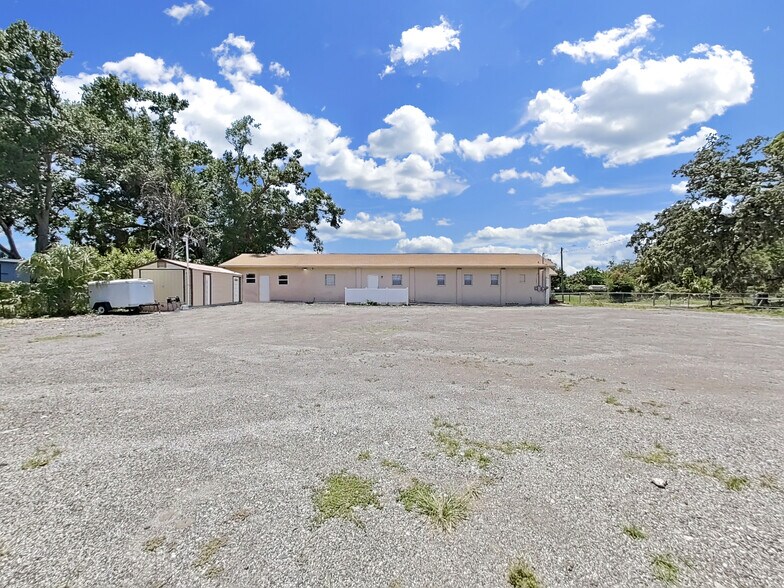 More Photos Of 3201 E Genessee St, Tampa Religious Facility For Sale