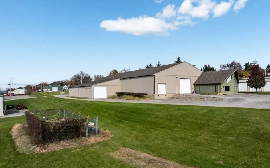 More Photos Of 212 Idaho St, Farrell Manufacturing For Sale