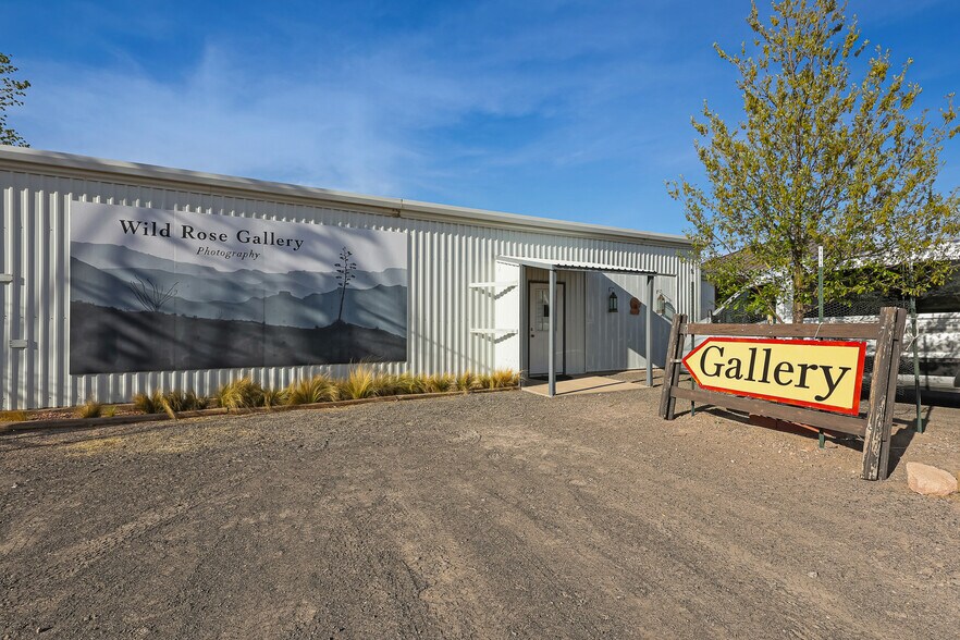 More Photos Of 301 E Calvary Rd, Fort Davis Specialty For Sale