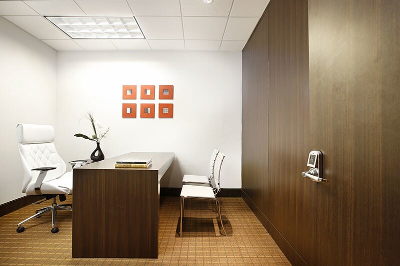 More Photos Of 1000 5th St, Miami Beach Office For Lease