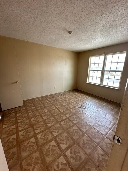 More Photos Of 4329 N Flores St, Edinburg Apartments For Sale