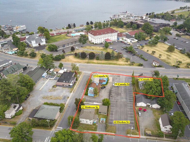 More Photos Of 77 Canada St, Lake George General Retail For Sale