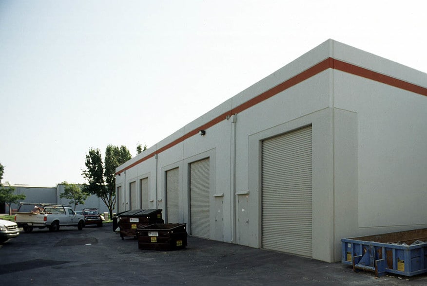 More Photos Of 4741 Pell Dr, Sacramento Warehouse For Lease