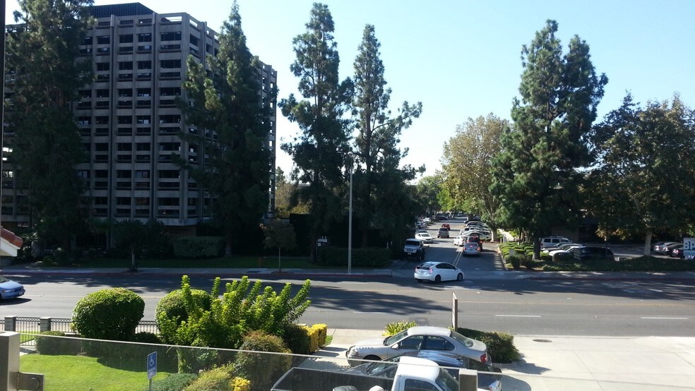 More Photos Of 623 W Duarte Rd, Arcadia Medical For Lease