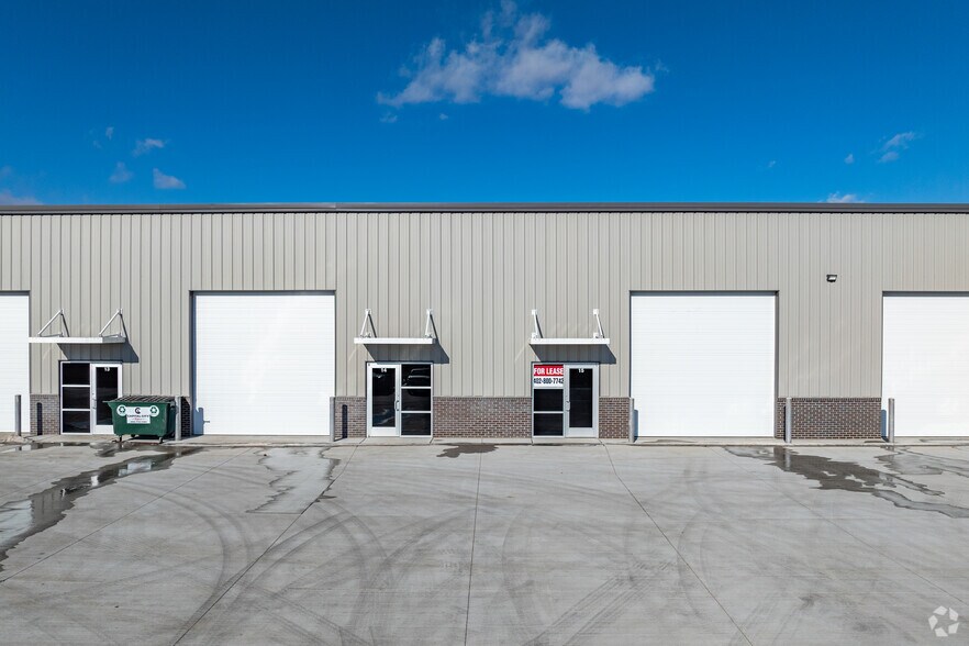 More Photos Of 4040 N 48 St, Lincoln Warehouse For Sale