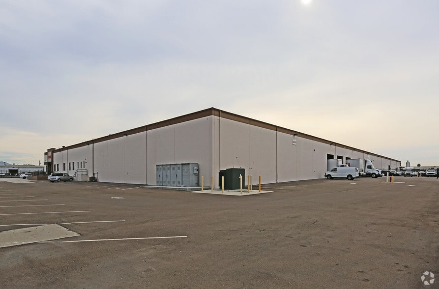 Primary Photo Of 940 W 19th St, National City Warehouse For Lease