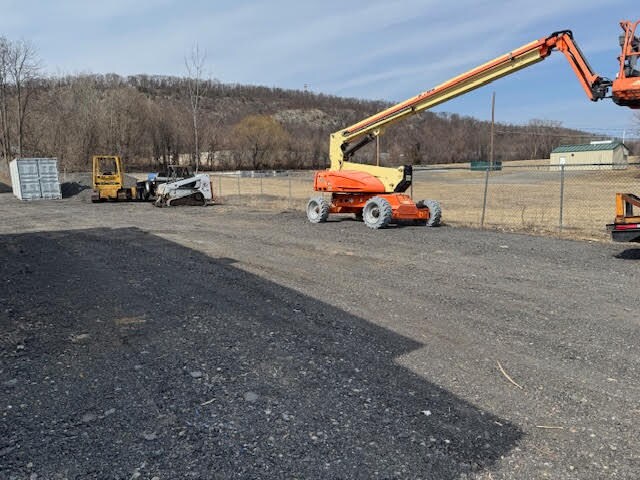 More Photos Of 7 Ruscitti Rd, New Windsor Township Flex For Lease