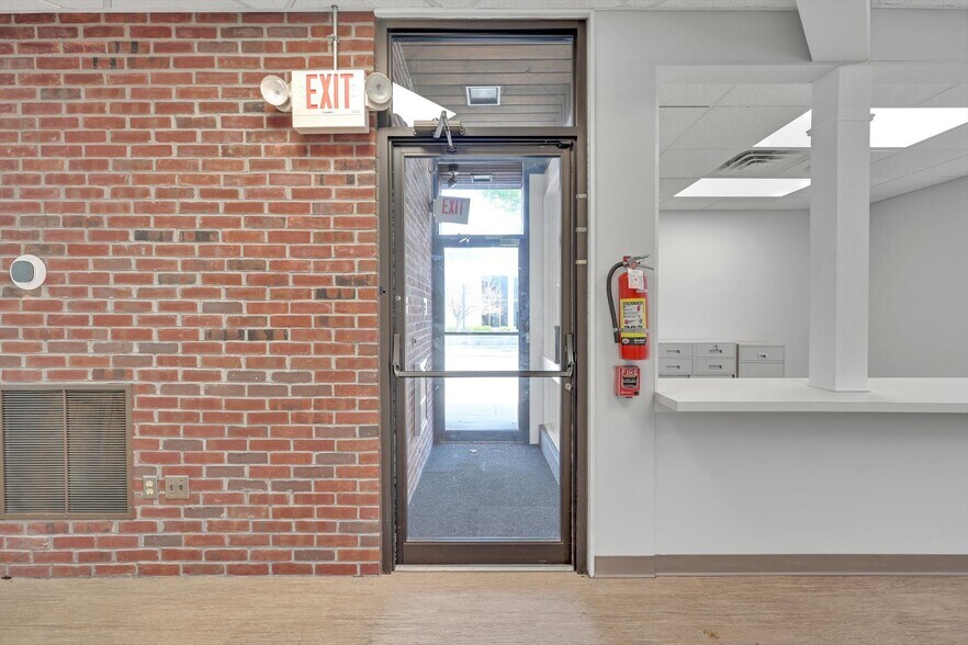 More Photos Of 377 E High St, Pottstown Bank For Sale