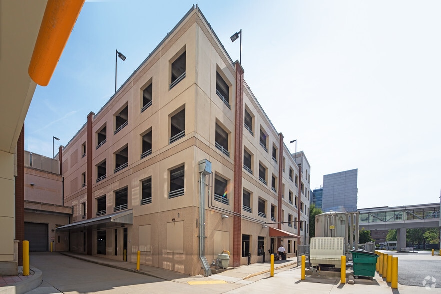 More Photos Of 735-737 N 5th St, Richmond Office For Lease