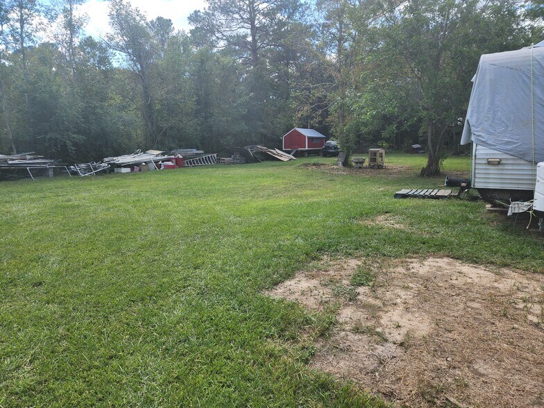 More Photos Of 9618 FM 1462 Rd, Alvin Convenience Store For Sale