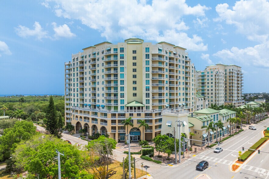 Primary Photo Of 300-488 N Federal Hwy, Boynton Beach Apartments For Lease