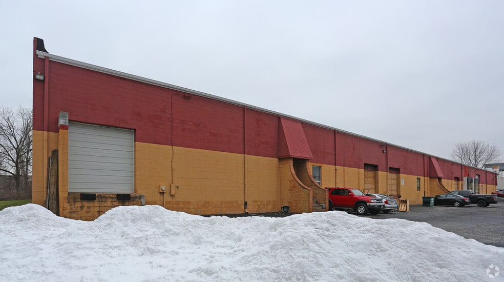 More Photos Of 1690 Republic Rd, Huntingdon Valley Warehouse For Lease