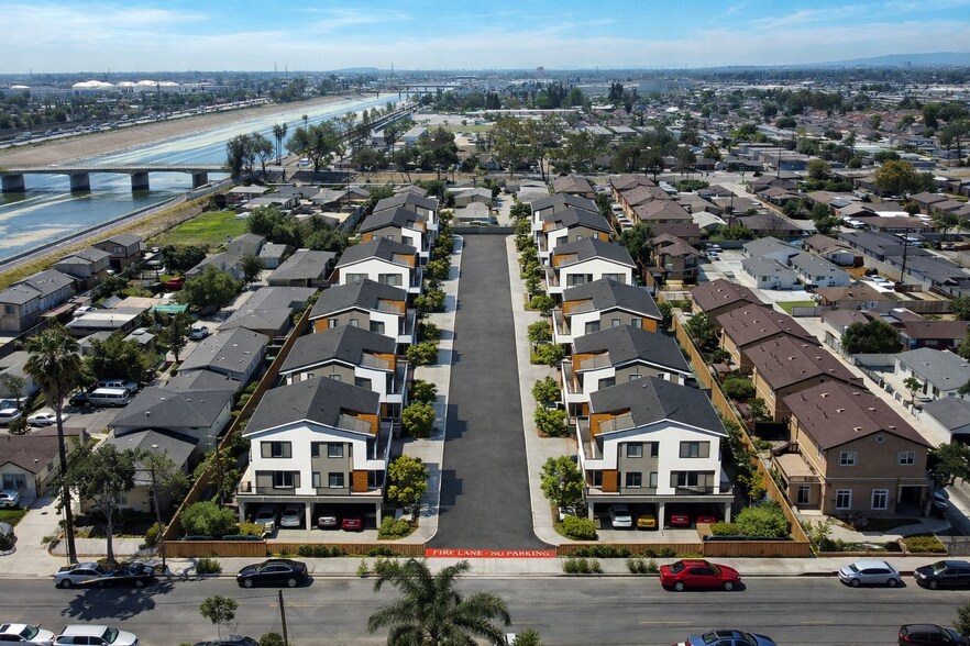 Primary Photo Of 5252 Live Oak St, Cudahy Land For Sale