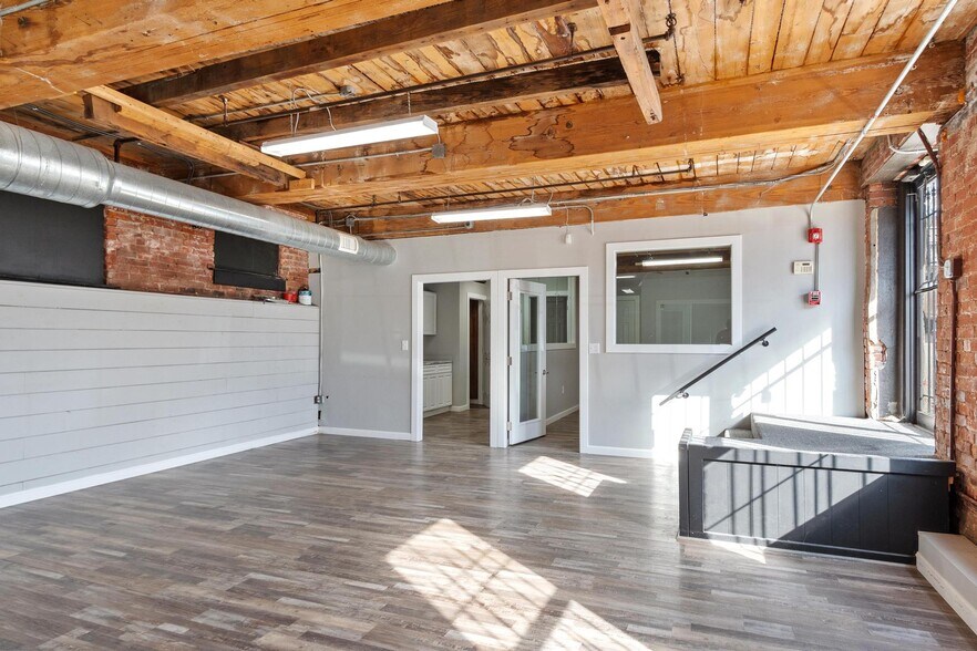 More Photos Of 65 Water St, Worcester Loft Creative Space For Sale