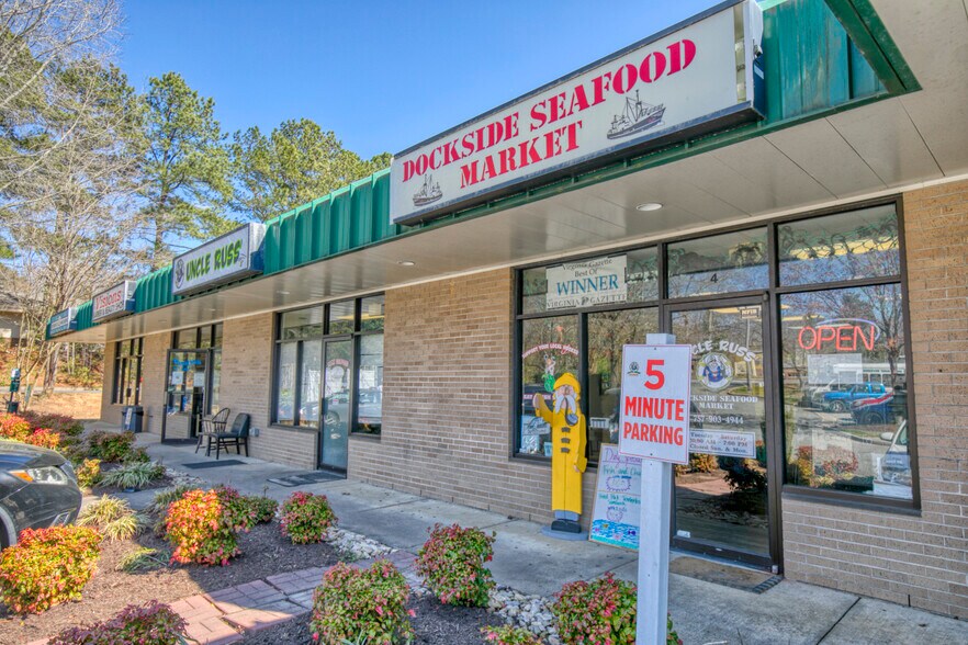 Primary Photo Of 5242 Olde Towne Rd, Williamsburg General Retail For Lease