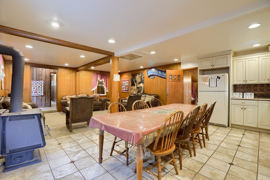 More Photos Of 160-166 Mossy Oak Ln, Mifflinburg Sports And Entertainment For Sale