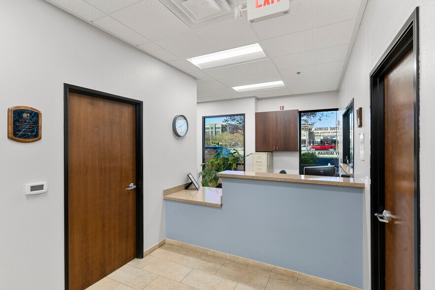 More Photos Of 6252 S Rainbow Blvd, Las Vegas Medical For Sale