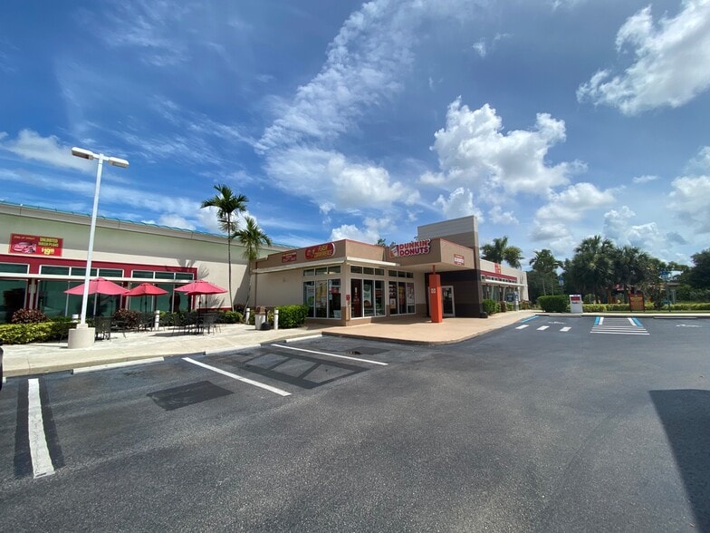 Primary Photo Of 9995 Tamiami Trl E, Naples Service Station For Lease