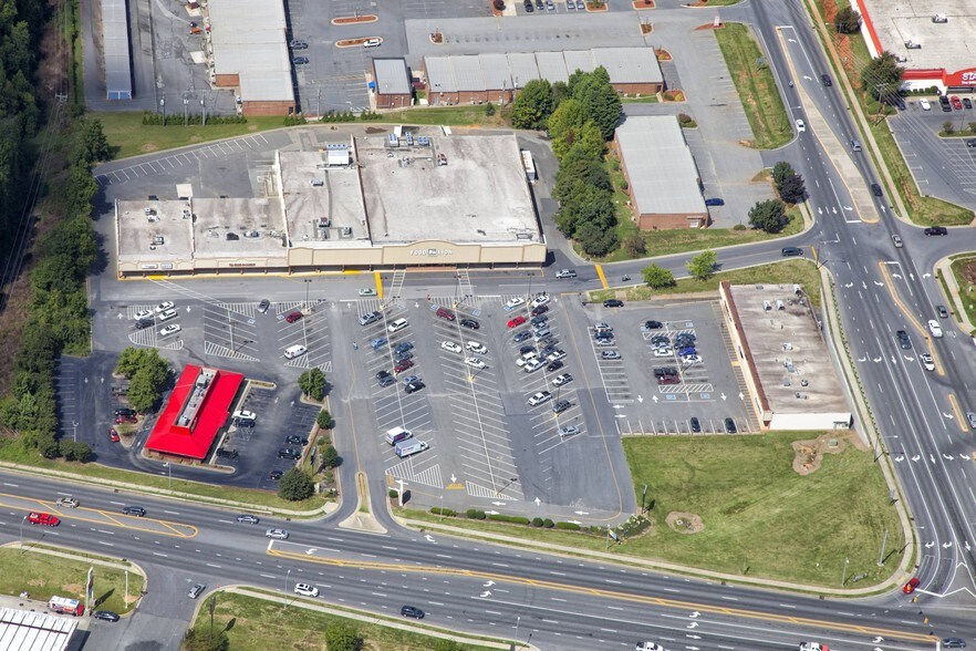 More Photos Of 1313-1325 E Dixie Dr, Asheboro General Retail For Lease