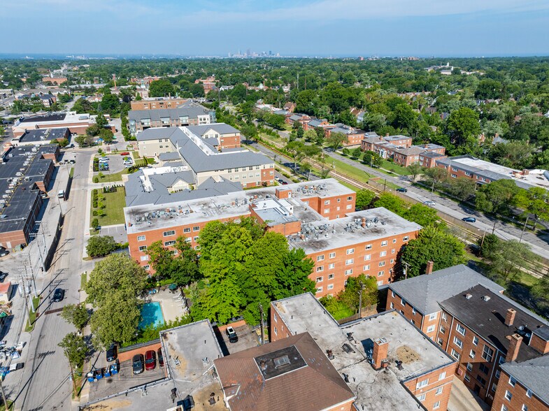 More Photos Of 17100 Van Aken Blvd, Cleveland Apartments For Sale