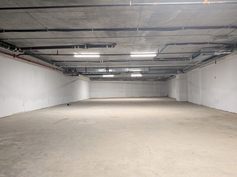 More Photos Of , Rego Park Multifamily For Sale