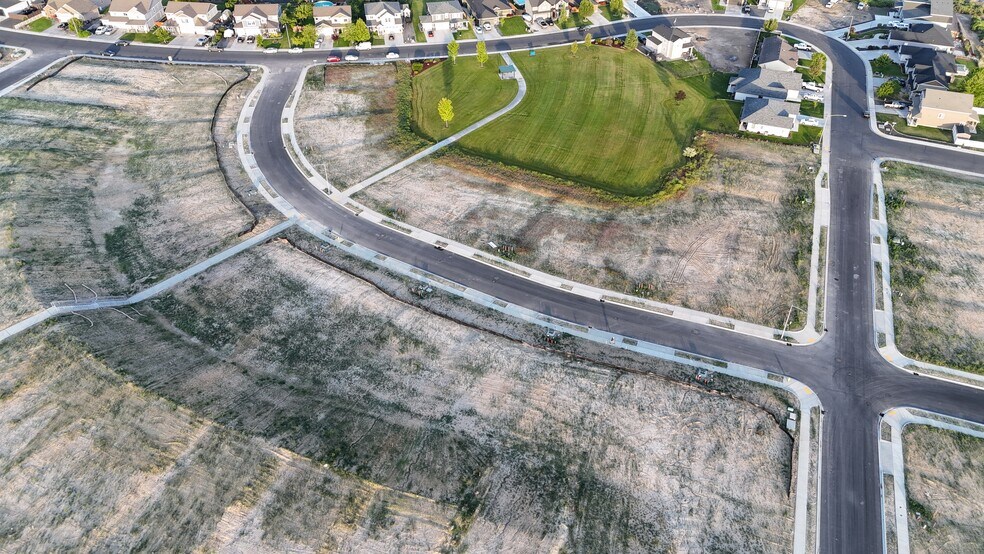 More Photos Of 1647 S Beaumont Dr, Moses Lake Land For Sale