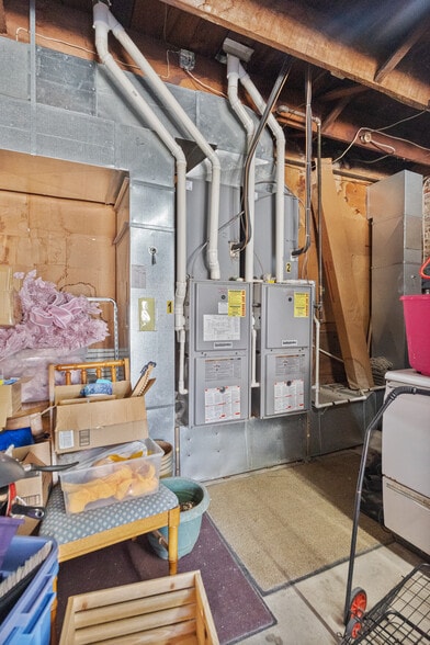 More Photos Of 120 N Main St, De Soto Storefront Retail Residential For Sale