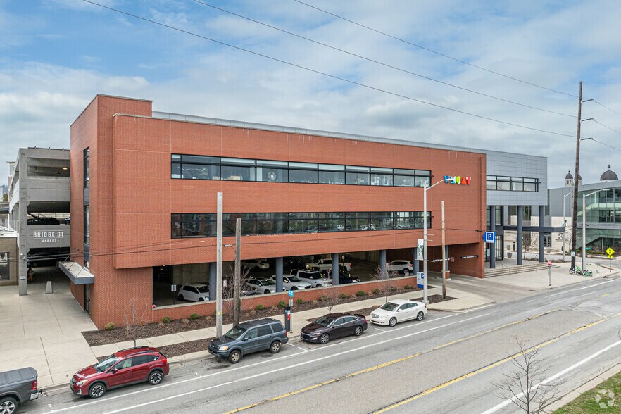 More Photos Of 614 First St NW, Grand Rapids Office For Lease