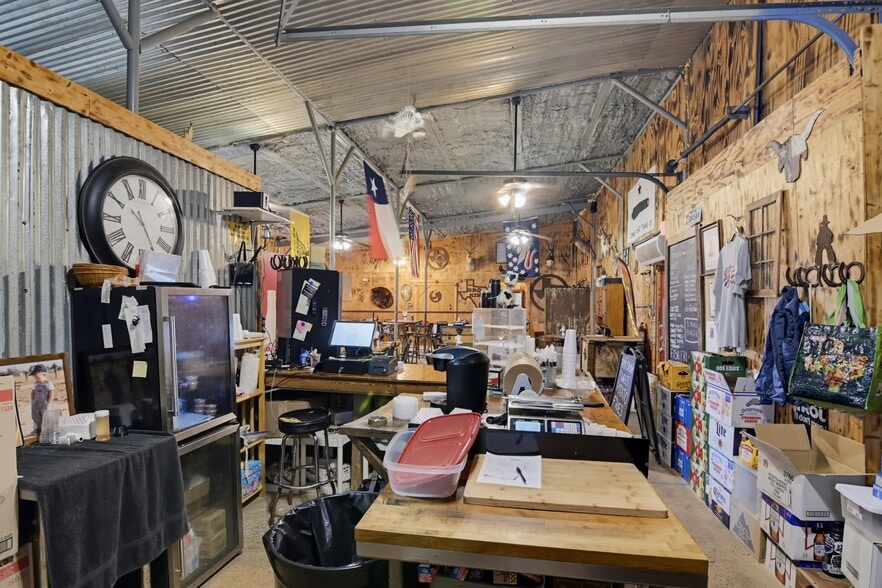 More Photos Of 6348 FM 1117, Seguin Storefront Retail Office For Sale