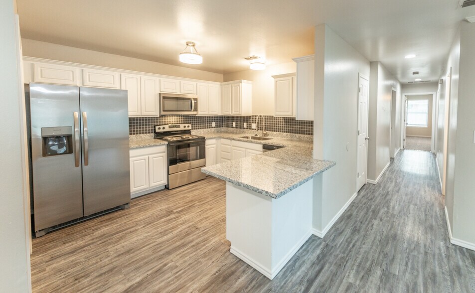 More Photos Of 602 N Belmont, Lubbock Apartments For Sale