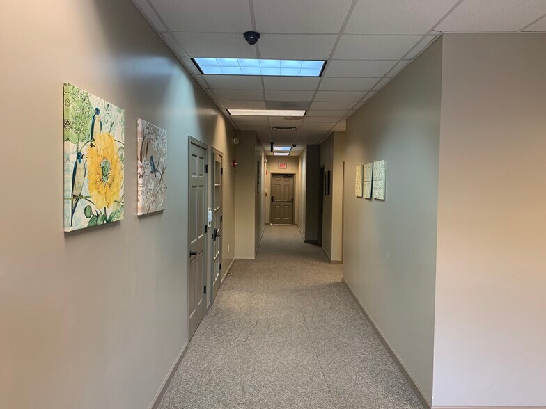 More Photos Of 4286 Bells Ferry Rd, Kennesaw Office For Lease