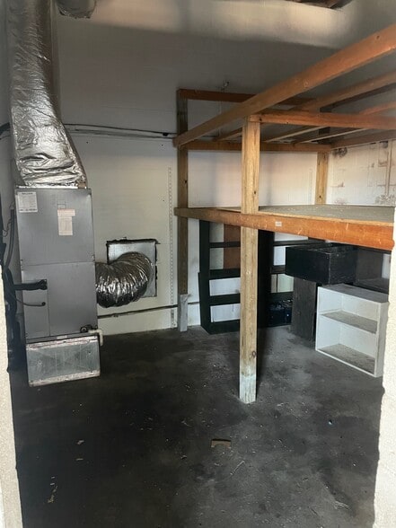 More Photos Of 4000 Hixson Pike, Chattanooga General Retail For Lease