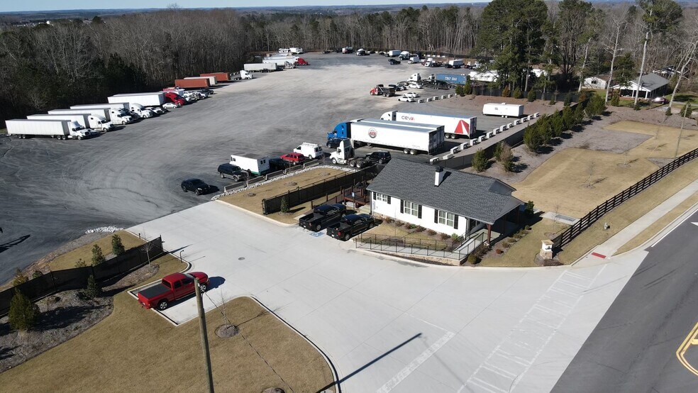 More Photos Of 1533 McIntosh Rd, Douglasville Land For Lease